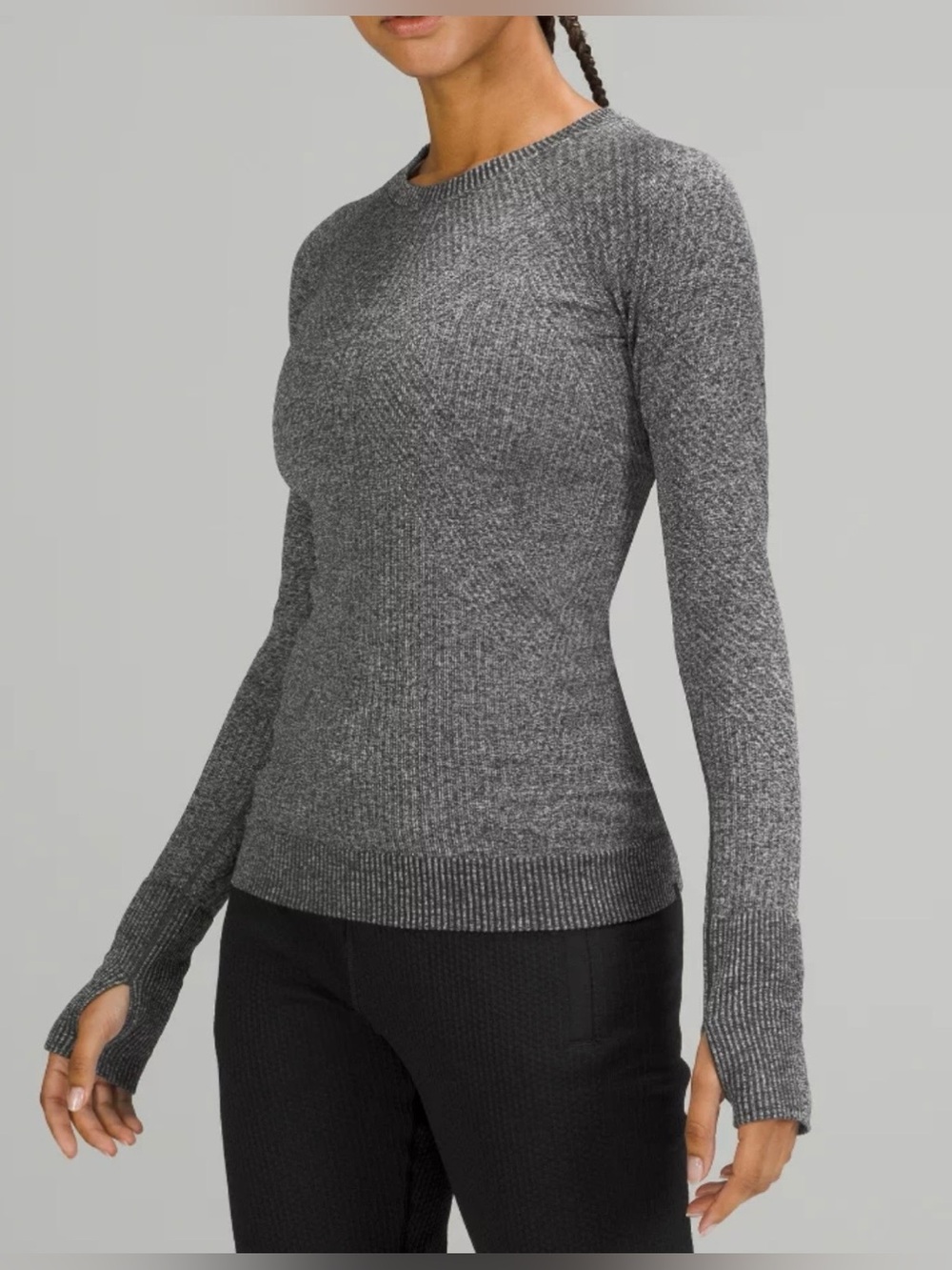 Lululemon Rest less Pullover, size 4
Heathered Slate
#214
